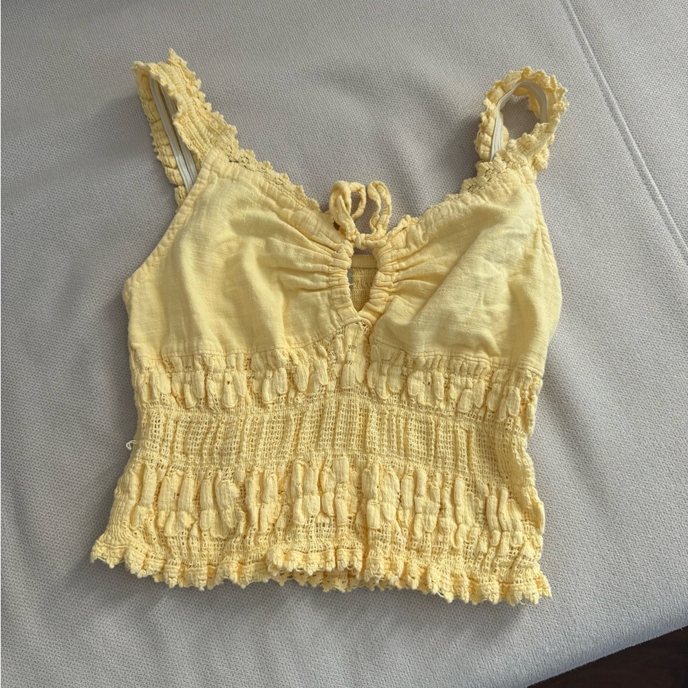 Blanco By Nature Butter Yellow Smocked Crochet Crop Top Size Small